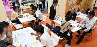 農業WEEKに出展した企業の様子